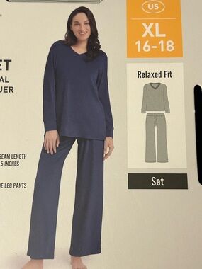 SERRA  Lounge Set - V- neck Top & Wide Leg Pants size XL  16/18 oversized